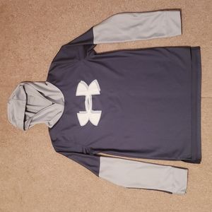 Under Armour Boys Long Sleeve Hooded Shirt